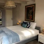 Maison La Viste Bed & Breakfast