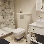 Maison La Viste 3*