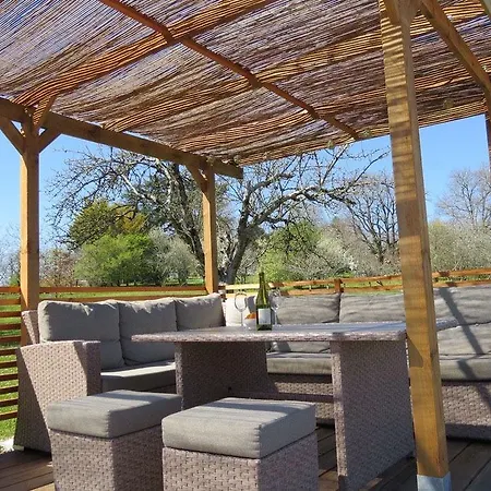 Maison La Viste Bed and Breakfast 3*