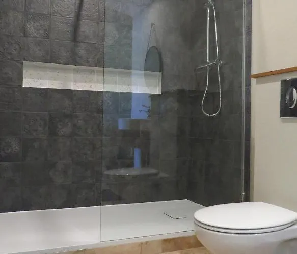 فندق مبيت وإفطار Maison La Viste Devillac